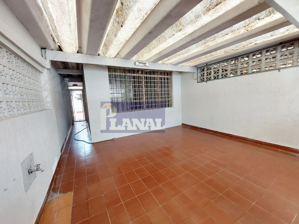 Sobrado à venda e aluguel com 3 quartos, 178m² - Foto 15