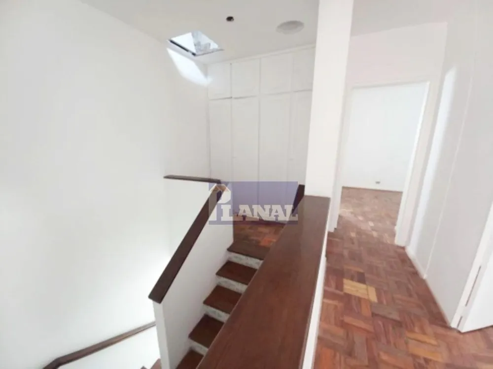 Sobrado, 4 quartos, 200 m² - Foto 2