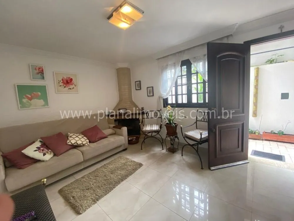 Sobrado, 3 quartos, 183 m² - Foto 1
