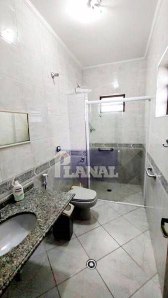 Casa, 3 quartos, 200 m² - Foto 7