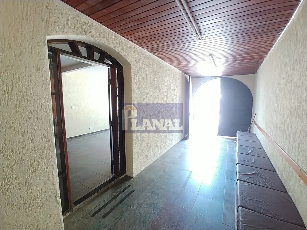 Sobrado, 3 quartos, 263 m² - Foto 5