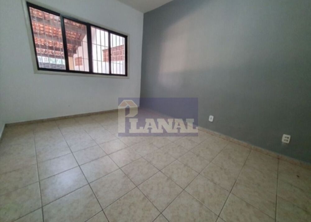Casa, 4 quartos, 120 m² - Foto 3