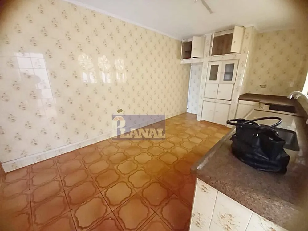 Sobrado, 3 quartos, 182 m² - Foto 1