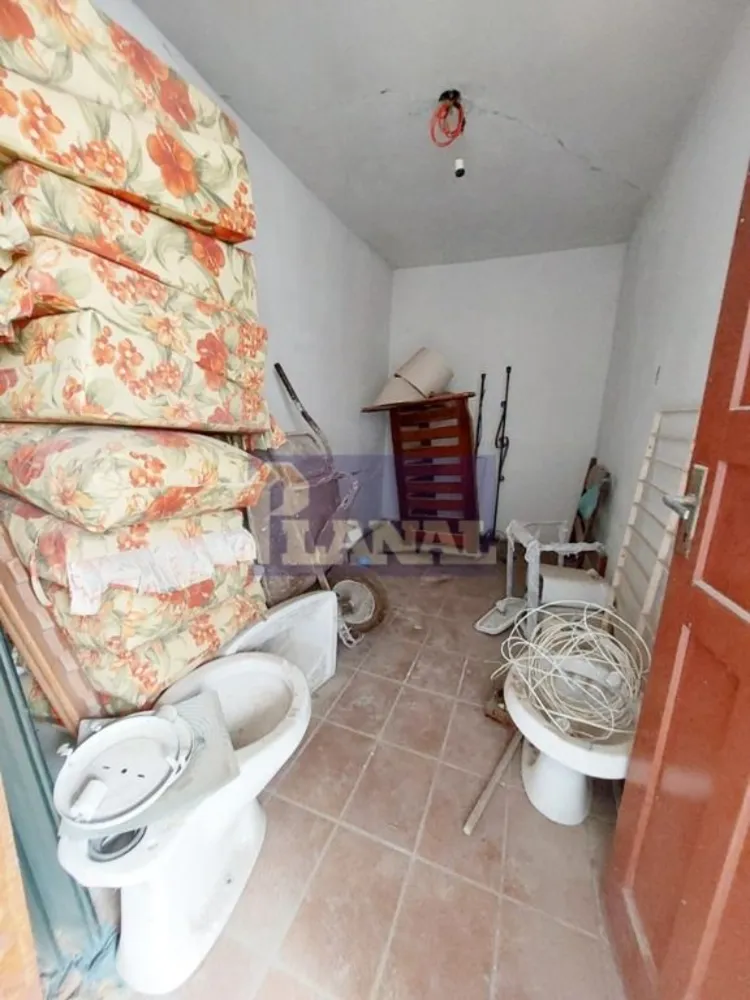 Casa, 1 quarto, 82 m² - Foto 3