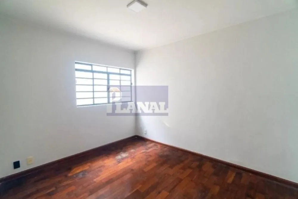 Sobrado, 3 quartos, 245 m² - Foto 2