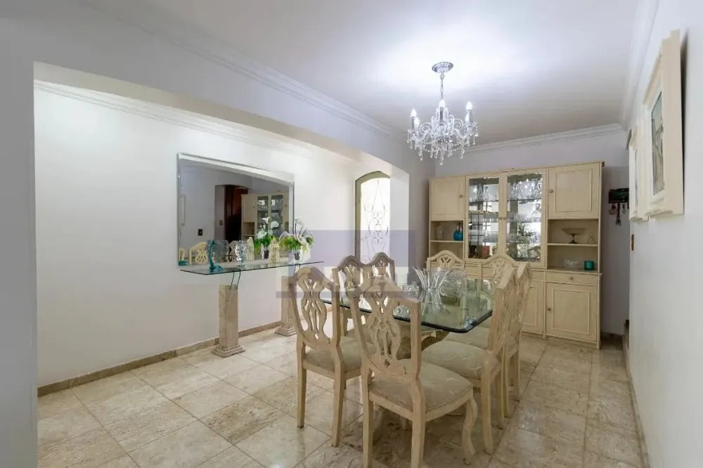 Sobrado, 3 quartos, 284 m² - Foto 2