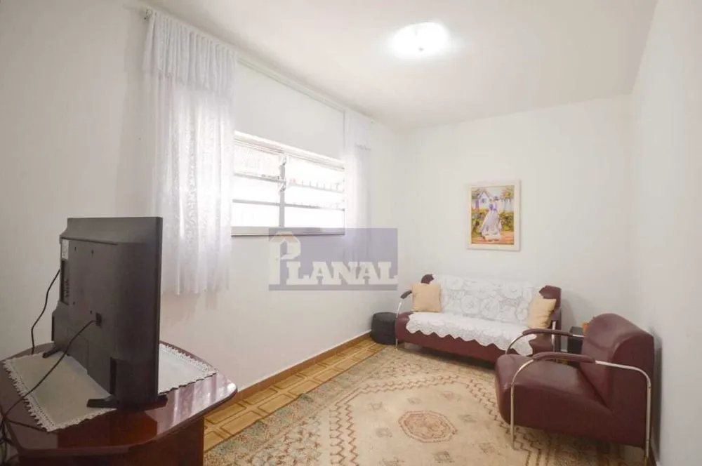 Casa, 3 quartos, 240 m² - Foto 3