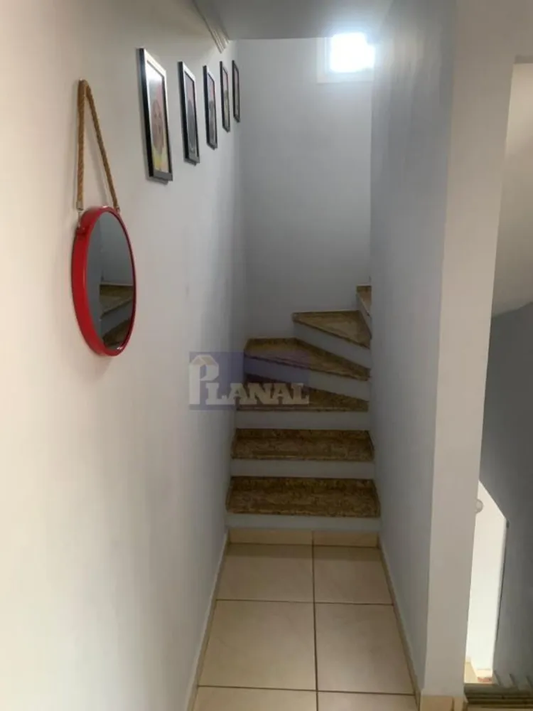 Sobrado, 3 quartos, 212 m² - Foto 3