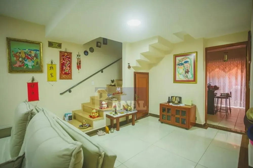Sobrado, 3 quartos, 180 m² - Foto 1