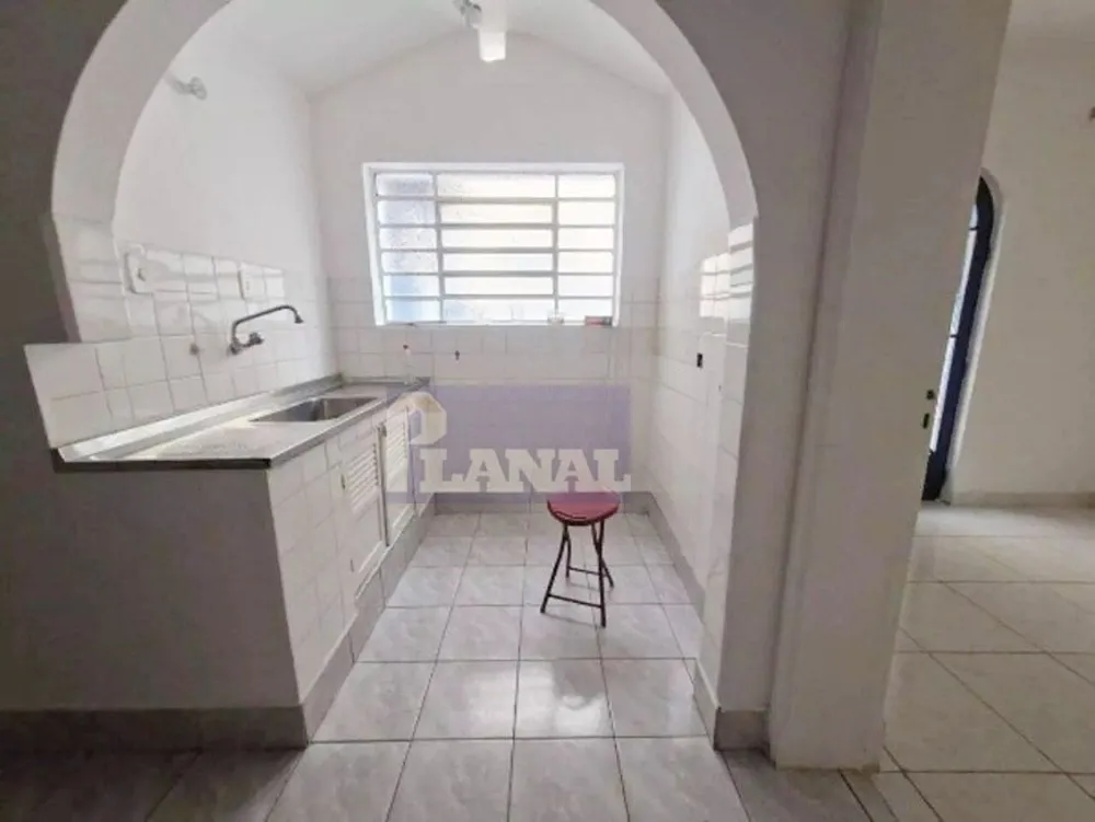 Casa, 5 quartos, 200 m² - Foto 9