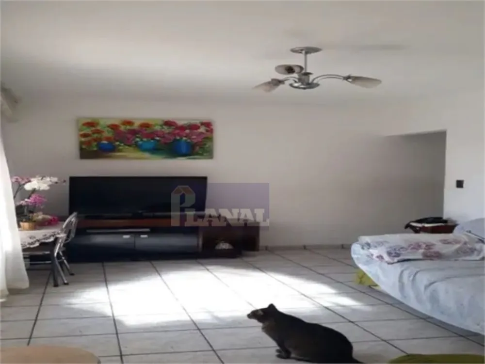 Casa, 2 quartos, 172 m² - Foto 1