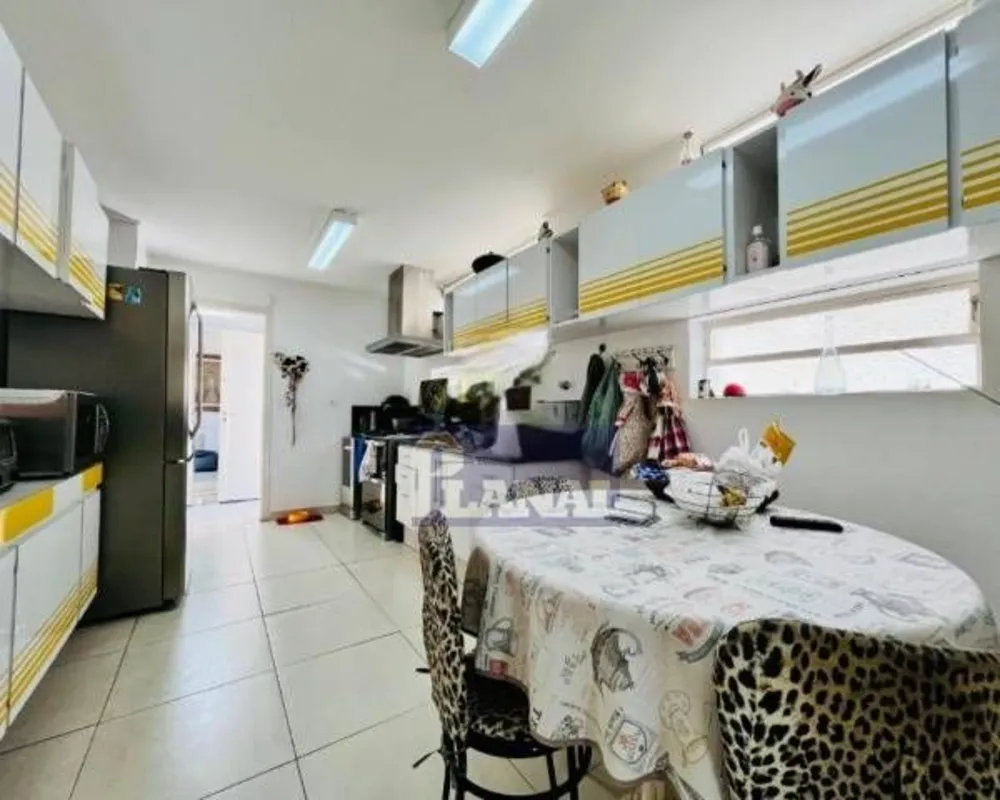 Sobrado, 5 quartos, 359 m² - Foto 9