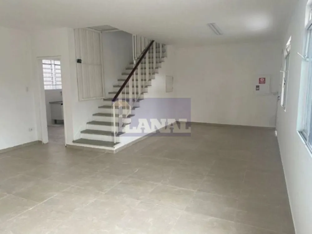 Sobrado, 5 quartos, 245 m² - Foto 1