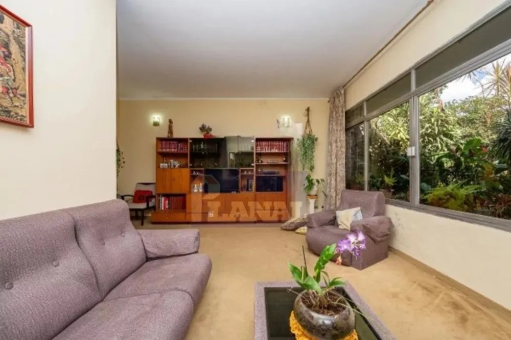 Casa, 3 quartos, 211 m² - Foto 1