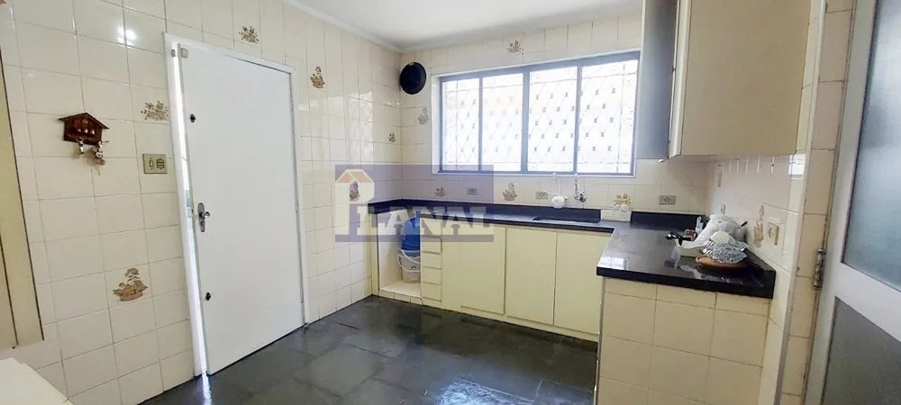 Sobrado, 3 quartos, 260 m² - Foto 1