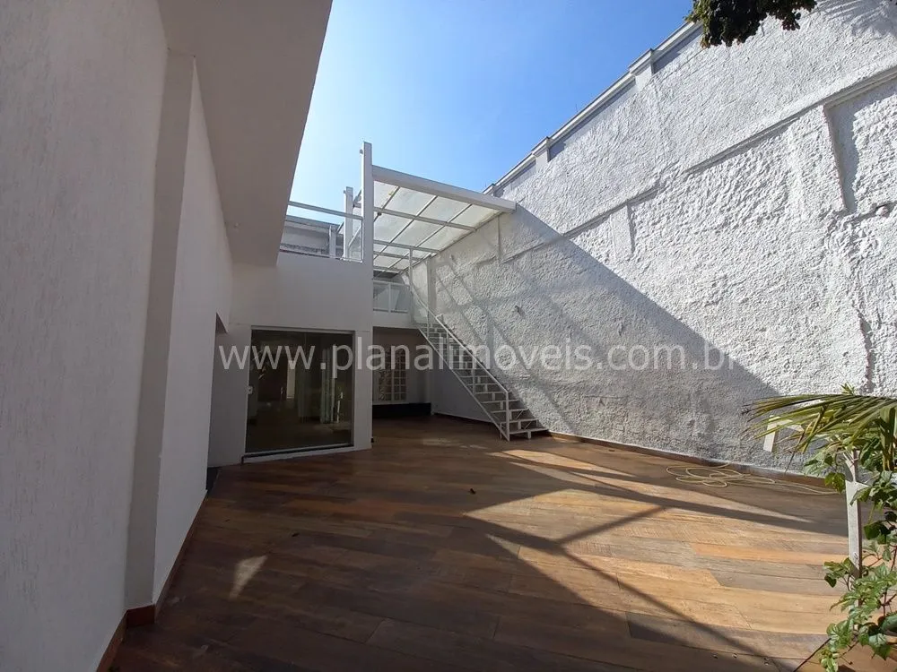 Sobrado, 3 quartos, 290 m² - Foto 1