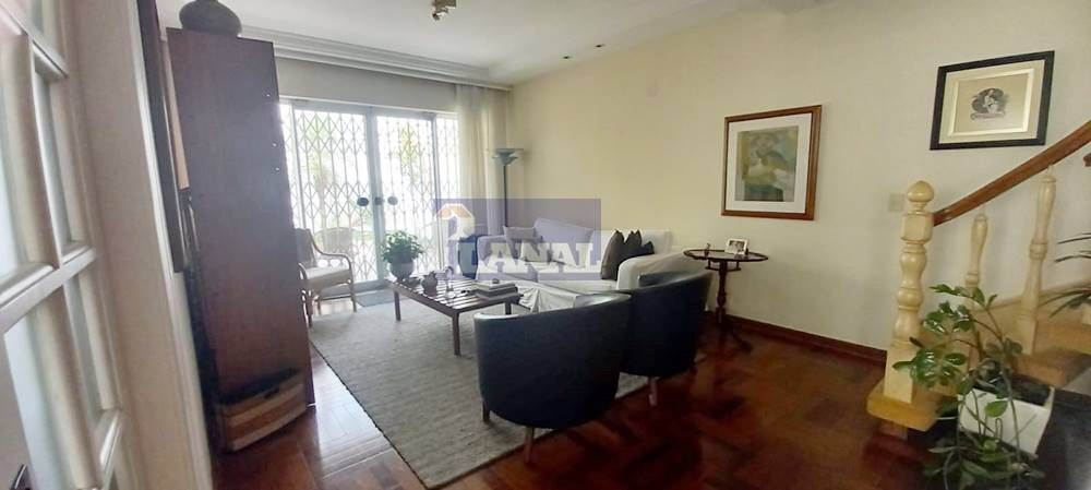 Sobrado à venda e aluguel com 4 quartos, 282m² - Foto 1