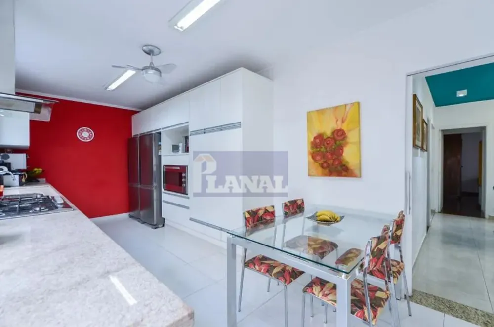 Sobrado, 3 quartos, 352 m² - Foto 12