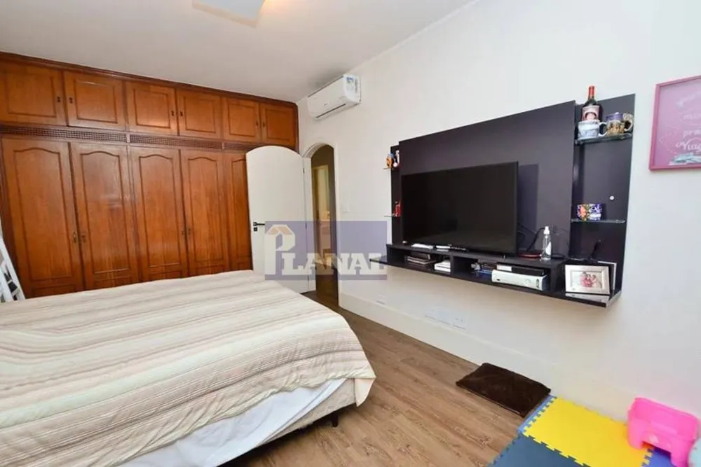 Sobrado, 3 quartos, 247 m² - Foto 8