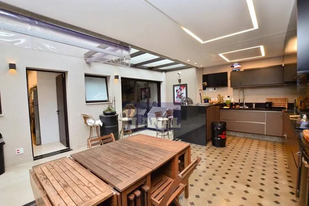 Sobrado, 3 quartos, 247 m² - Foto 8