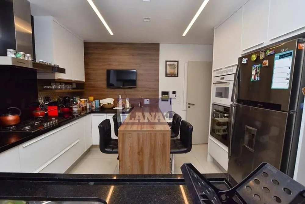 Sobrado, 3 quartos, 247 m² - Foto 7