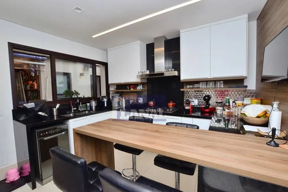 Sobrado, 3 quartos, 247 m² - Foto 5