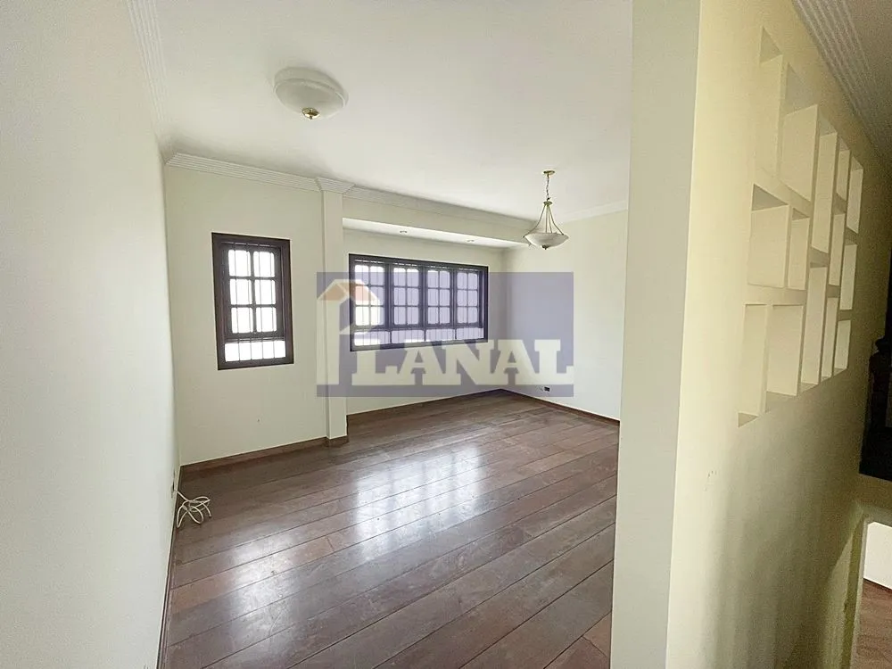 Sobrado, 3 quartos, 200 m² - Foto 2