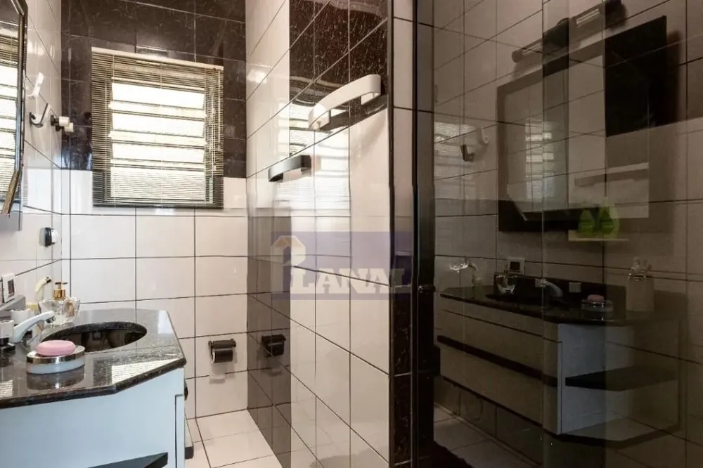 Sobrado, 4 quartos, 263 m² - Foto 2