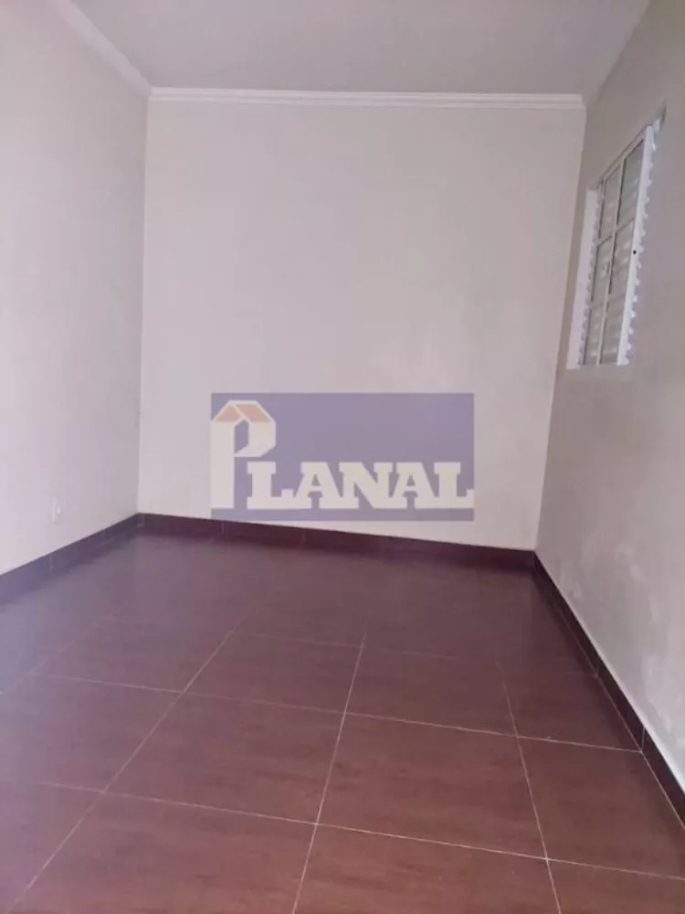 Casa para alugar com 3 quartos, 69m² - Foto 6