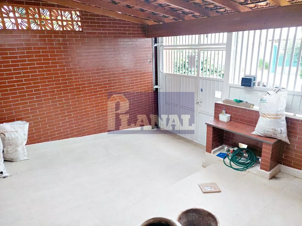 Casa para alugar com 3 quartos, 69m² - Foto 13