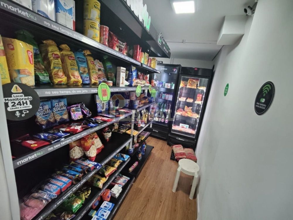 Apartamento à venda com 2 quartos, 100m² - Foto 15