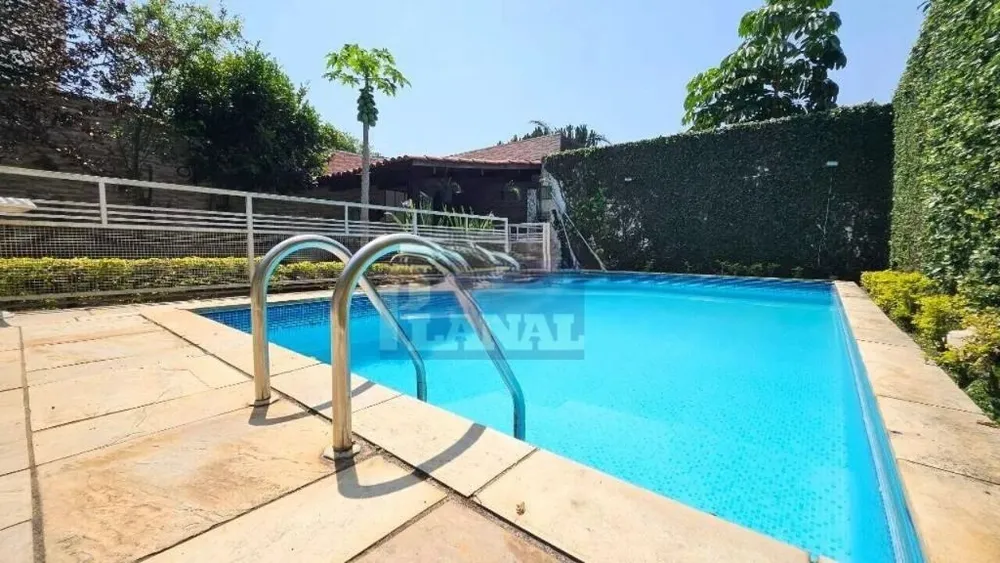 Sobrado, 3 quartos, 303 m² - Foto 3