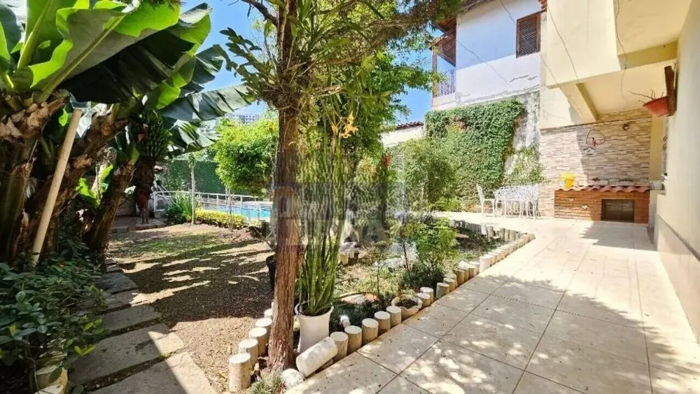 Sobrado, 3 quartos, 303 m² - Foto 11