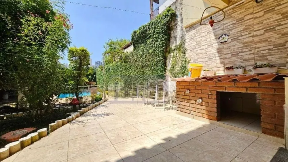 Sobrado, 3 quartos, 303 m² - Foto 6
