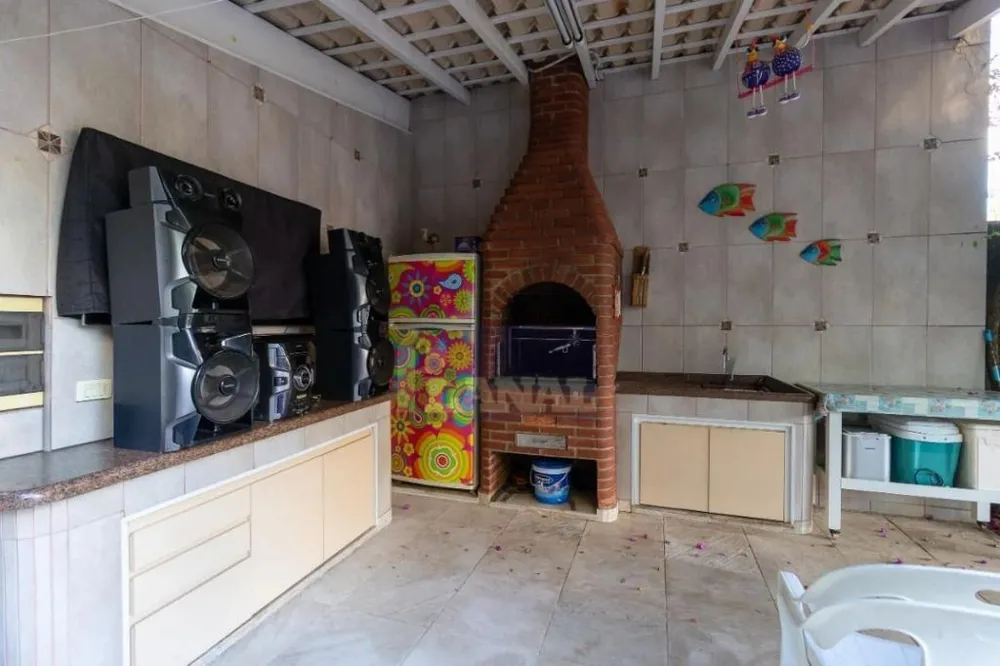 Sobrado, 3 quartos, 320 m² - Foto 9
