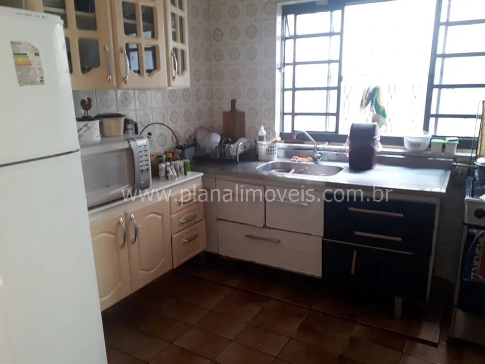 Casa, 3 quartos, 240 m² - Foto 3