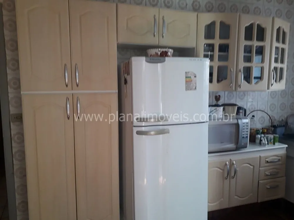 Casa, 3 quartos, 240 m² - Foto 4