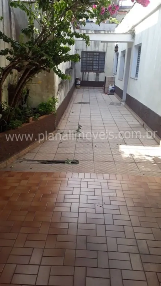 Casa, 3 quartos, 240 m² - Foto 2
