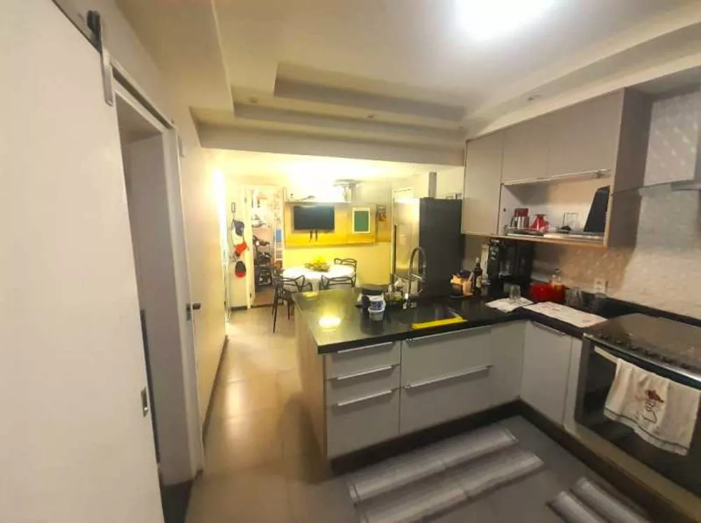 Apartamento, 3 quartos, 144 m² - Foto 2