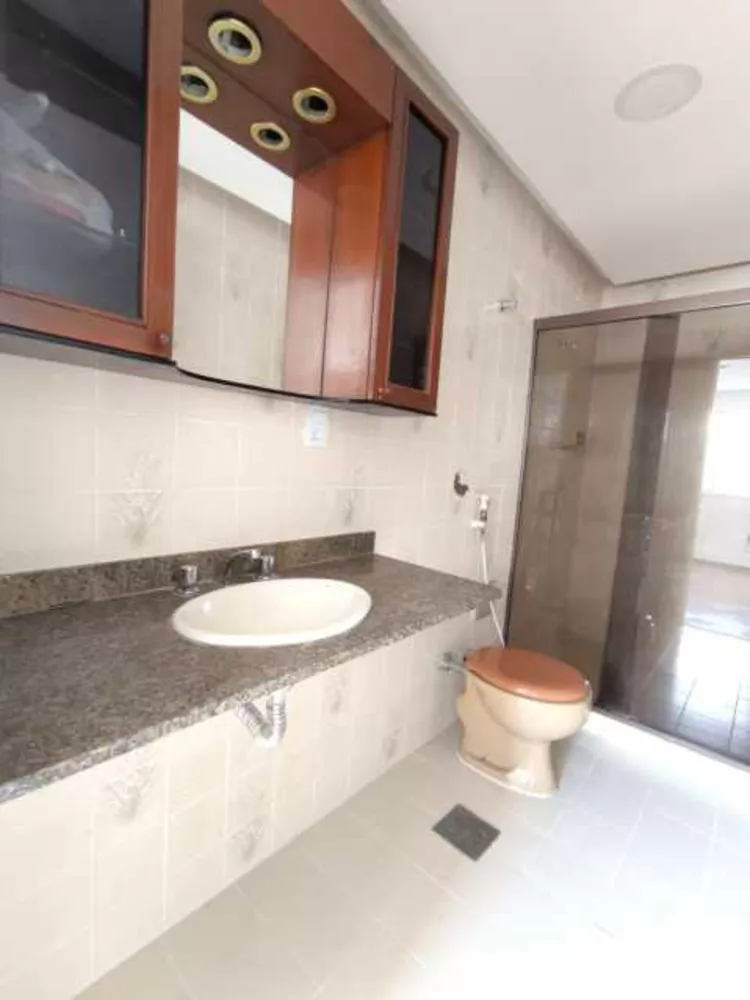 Cobertura, 3 quartos, 200 m² - Foto 2