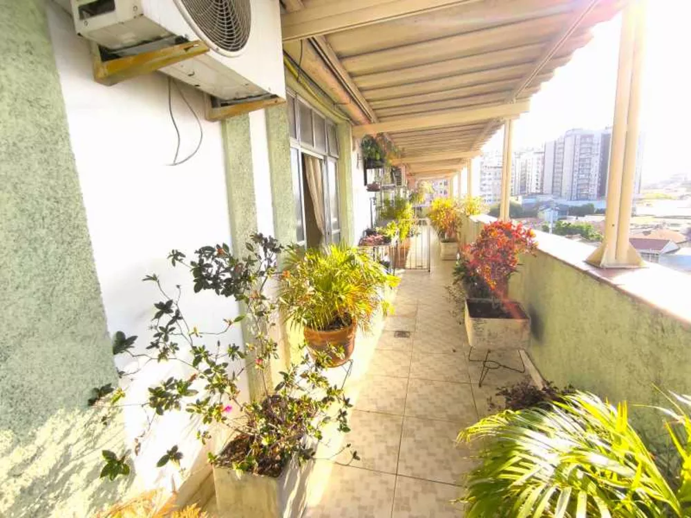 Cobertura, 3 quartos, 194 m² - Foto 1