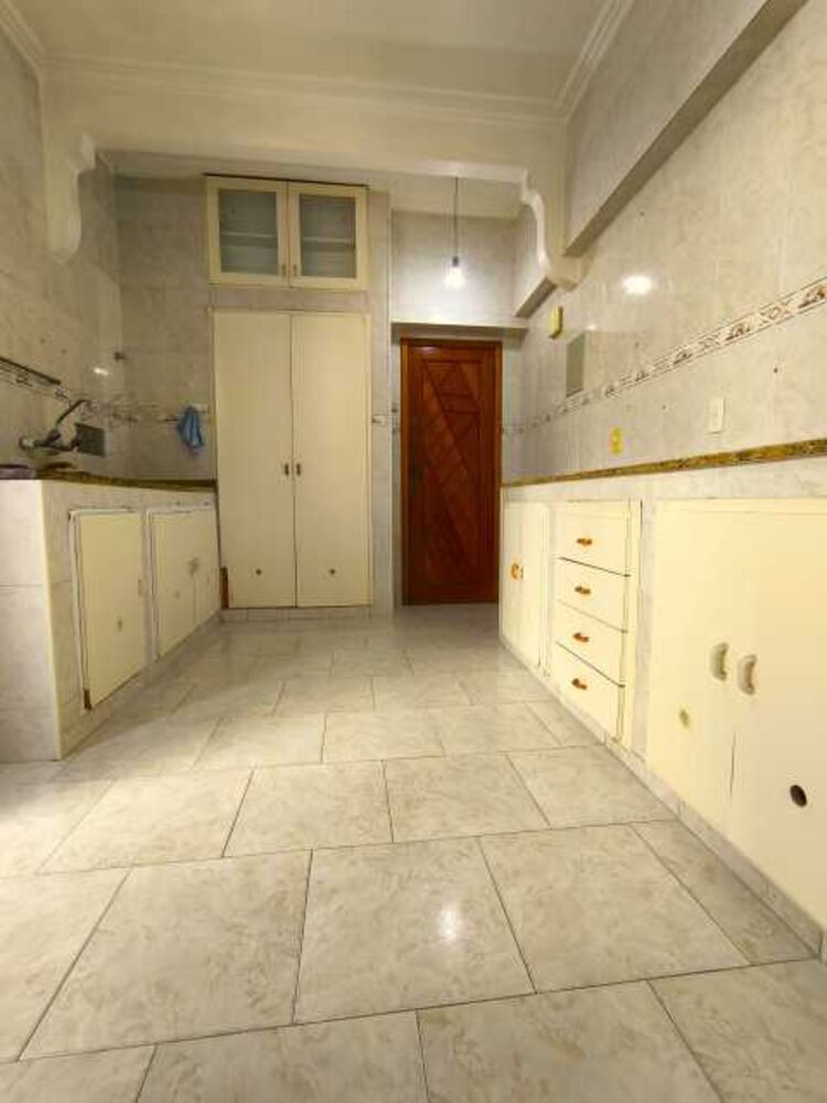 Apartamento à venda com 3 quartos, 105m² - Foto 9