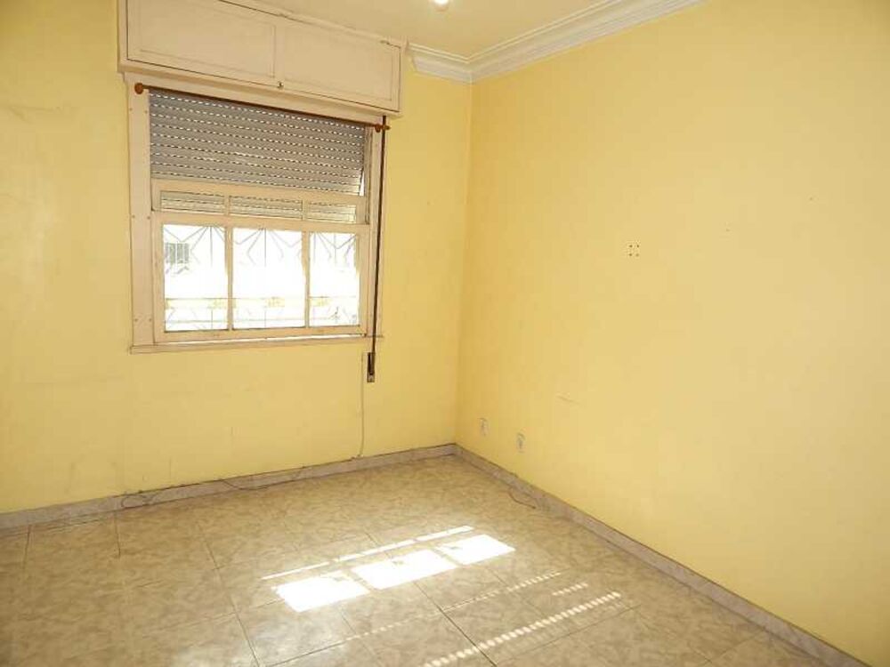 Apartamento à venda com 3 quartos, 105m² - Foto 4