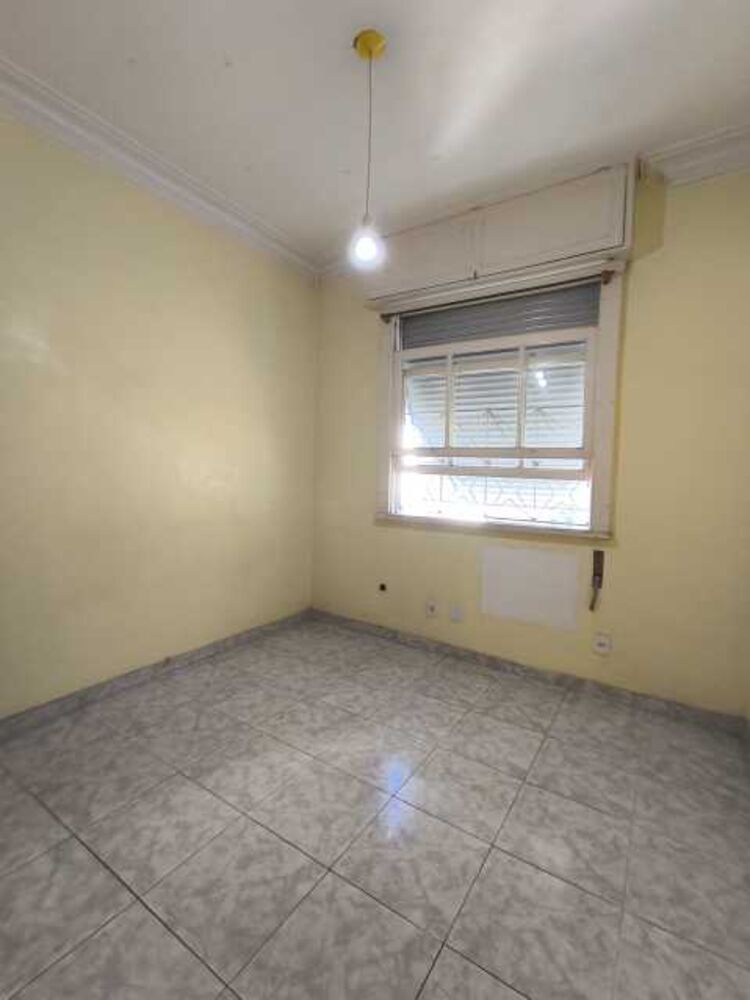 Apartamento à venda com 3 quartos, 105m² - Foto 7