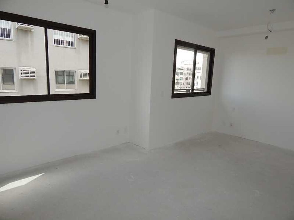 Apartamento à venda com 4 quartos, 115m² - Foto 2