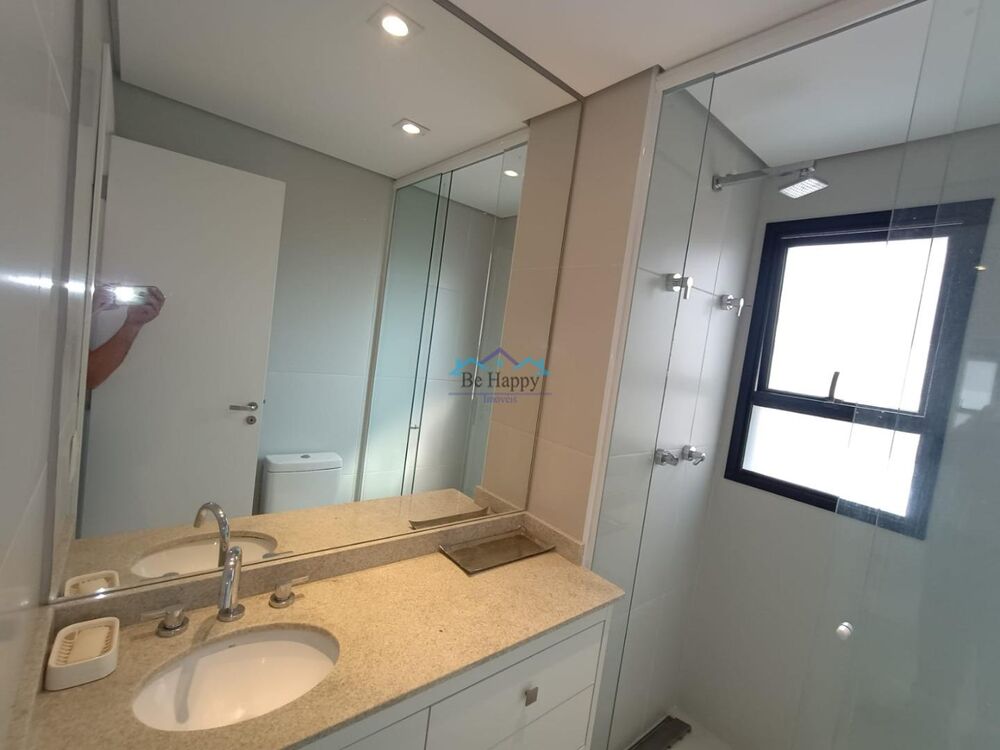 Apartamento para alugar com 2 quartos, 70m² - Foto 4