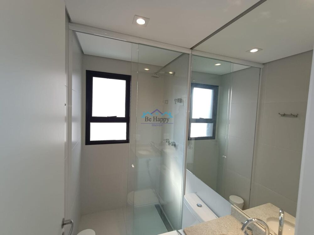 Apartamento para alugar com 2 quartos, 70m² - Foto 12