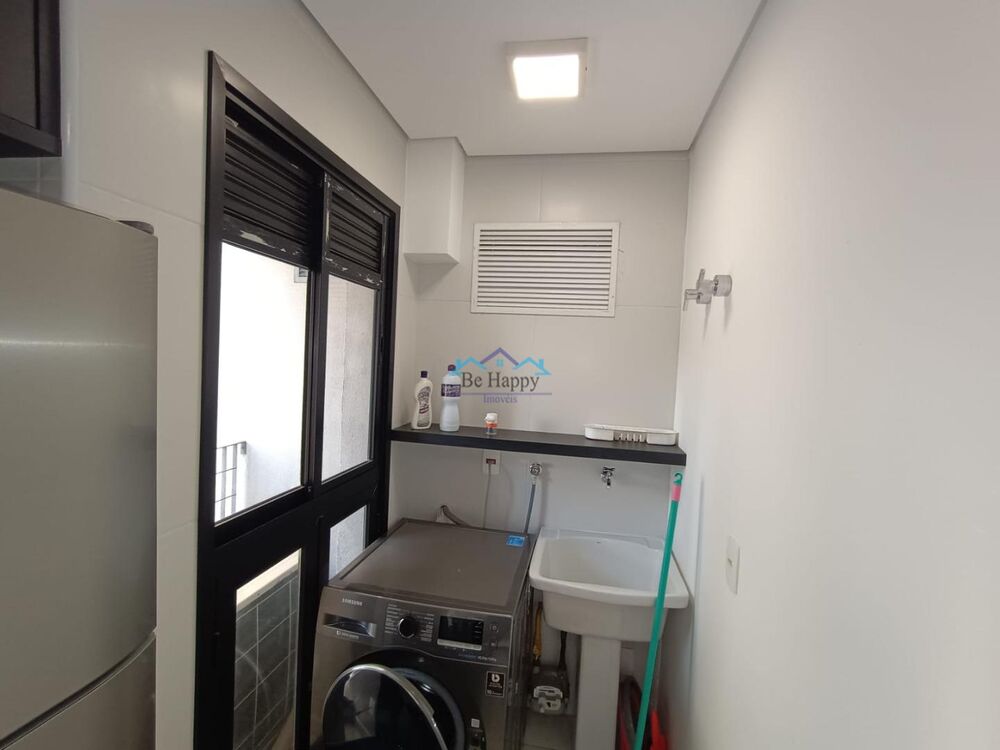 Apartamento para alugar com 2 quartos, 70m² - Foto 16