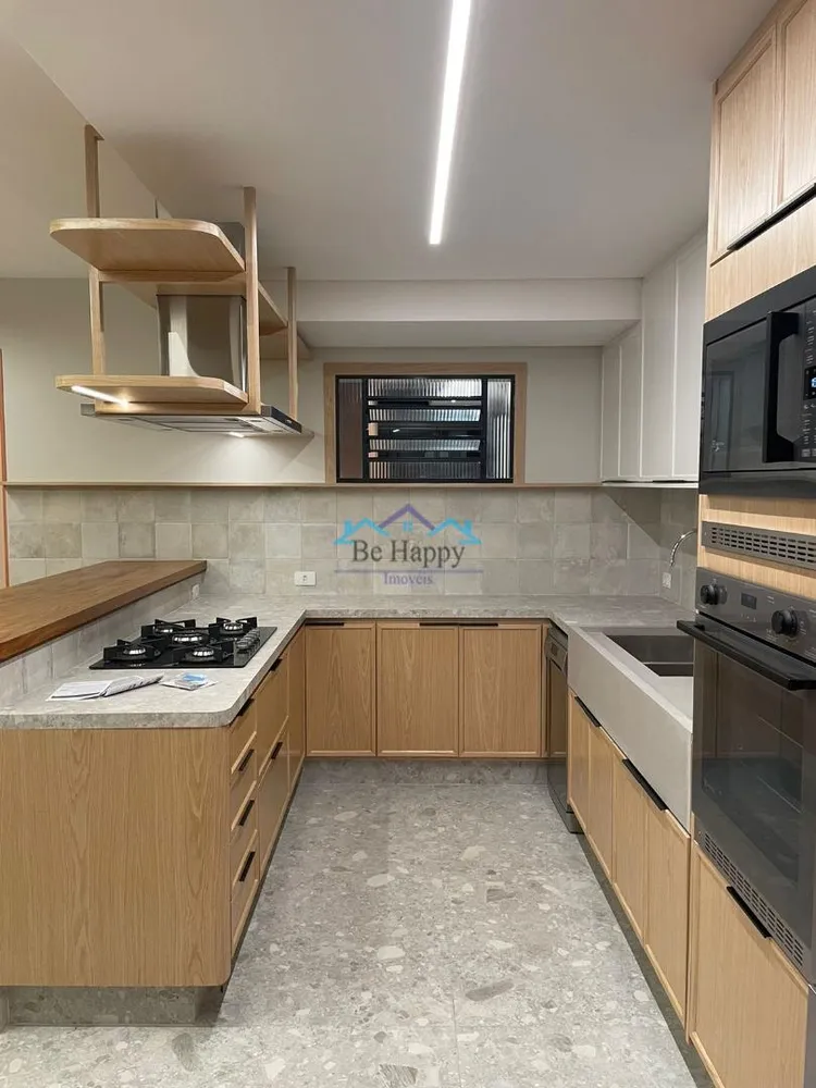 Apartamento, 3 quartos, 131 m² - Foto 1
