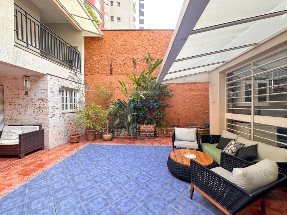Sobrado, 3 quartos, 220 m² - Foto 1
